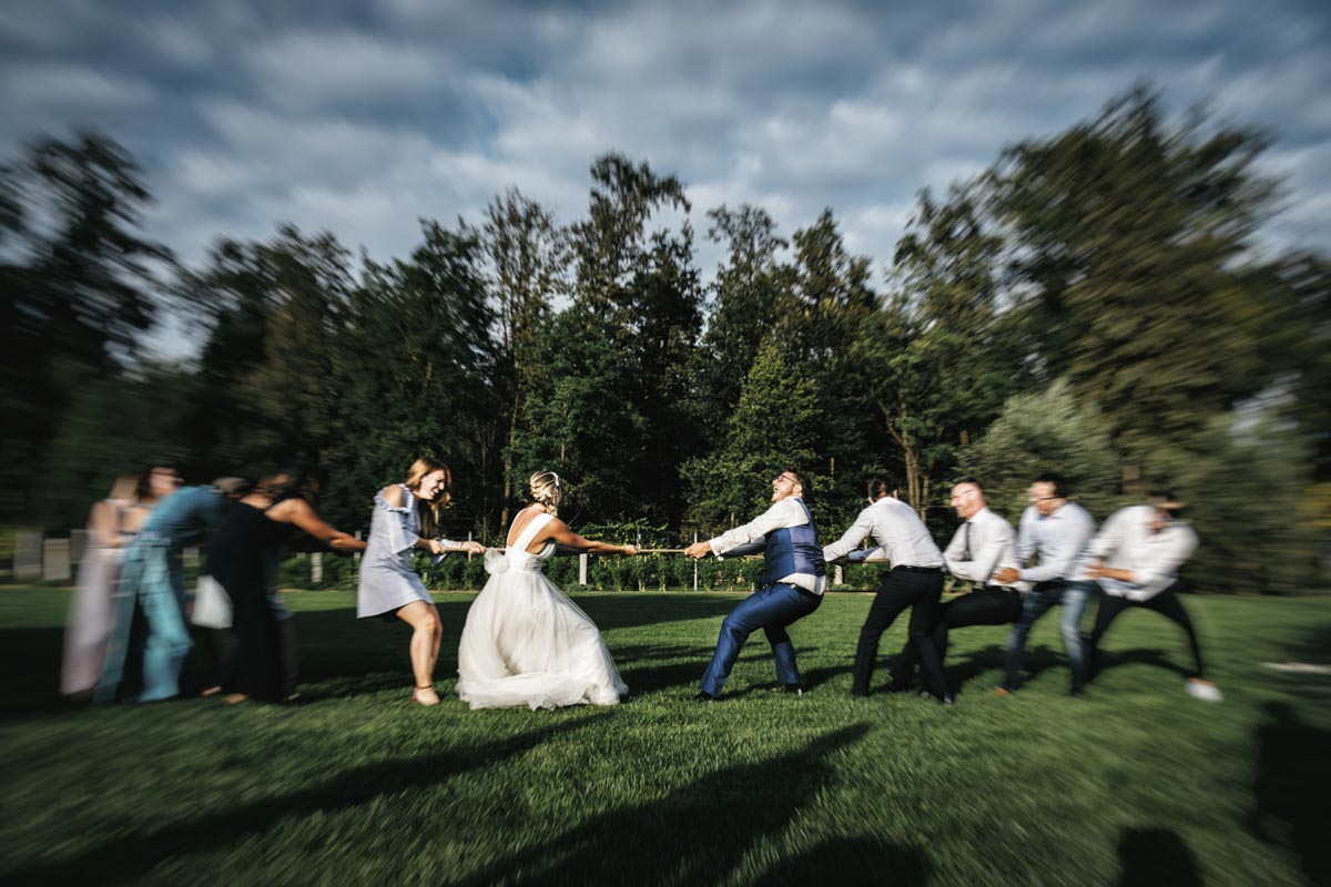 Il fotografo di matrimonio deve saper cogliere ogni singolo momento