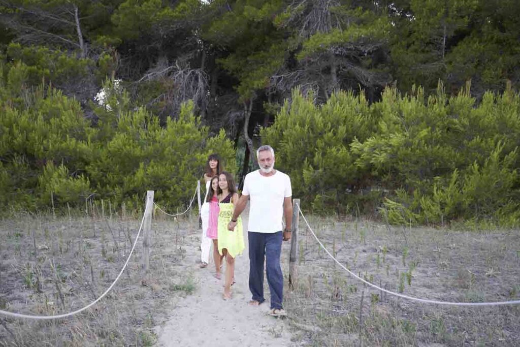 Family portrait - Frank Catucci - fotografo professionista di matrimonio a Milano